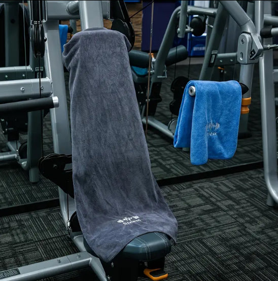 Quick-Dry Fitness Towel – Super Absorbent & Lightweight